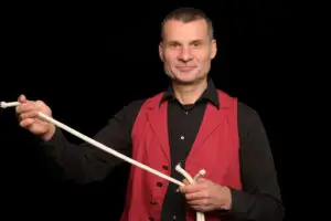 Zauberer ZauDi mit Seil